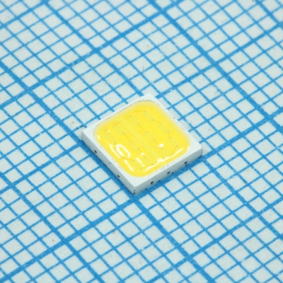 HL-EMC-5050D4W-B1C12-S1-HR3 (5000K)